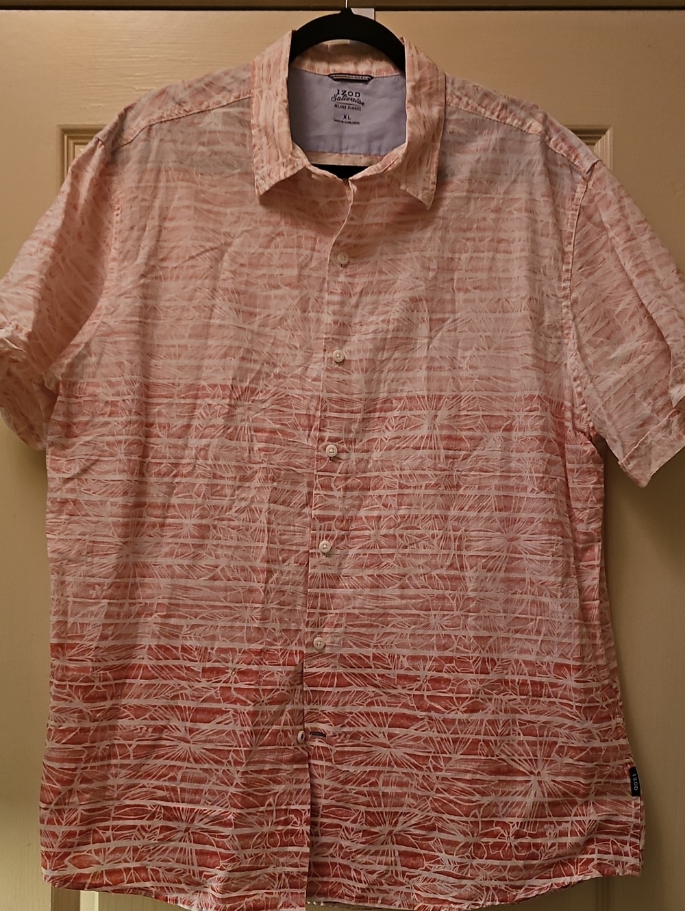 Izod Men’s Short-Sleeve Pink Patterned Button-Down Shirt